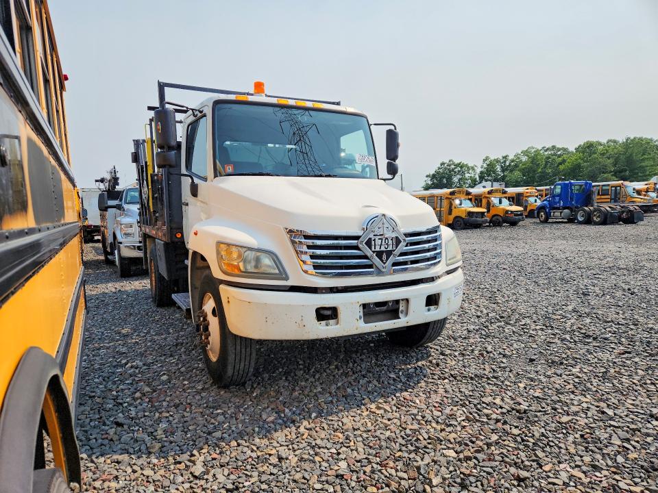 2008 Hino All other VIN 5PVNV8JT182S50913 COPART salvage auction — MINOR DENT/SCRATCHES, NJ - CERTIFICATE OF TITLE, sold $150 on 2026-07-16 (photo 4)
