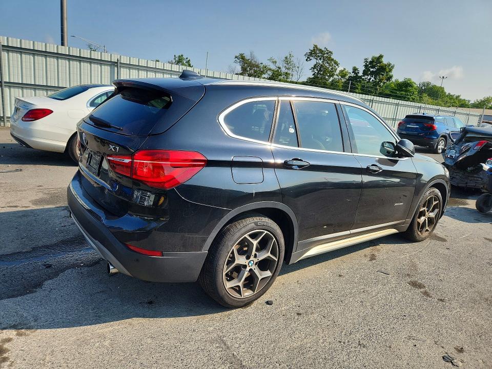 2016 BMW X1 VIN WBXHT3C33G5E47698 COPART salvage auction — MECHANICAL, CT, sold $1,000 on 2026-08-04 (photo 3)