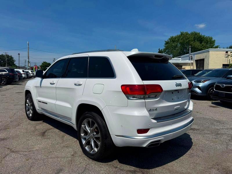 2019 Jeep Grand cherokee VIN 1C4RJFJG7KC578309 COPART salvage auction — NORMAL WEAR, CT, sold $7,700 on 2026-07-24 (photo 3)