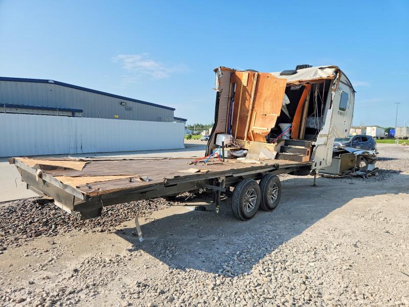 2020 Jayco All models VIN 1UJCJ0BR9L1PR0371 COPART salvage auction — ALL OVER, JT, sold $50 on 2026-09-02 (photo 4)