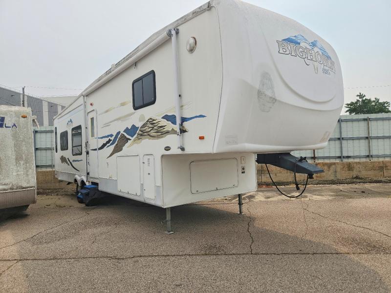 2006 Heartland big horn Unknown VIN 1H9GF35276E459944 COPART salvage auction — WATER/FLOOD, CT, sold $925 on 2026-08-04 (photo 9)
