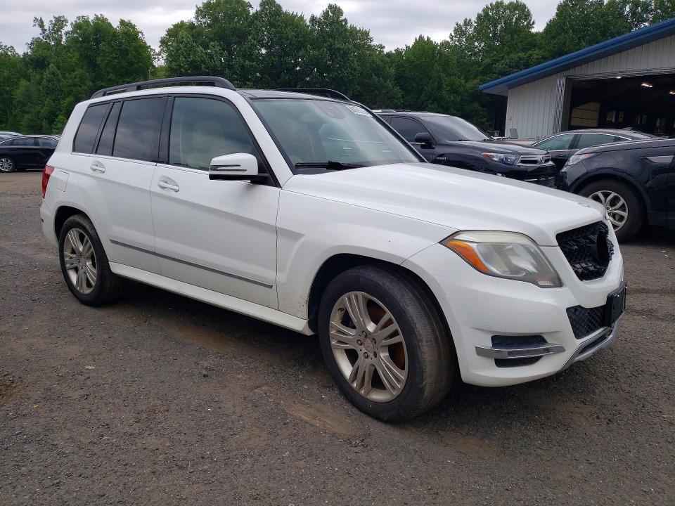 2015 Mercedes-benz Glk-class VIN WDCGG8JB9FG412050 COPART salvage auction — MINOR DENT/SCRATCHES, Ct - Certificate Of Title, sold $3,450 on 2026-07-30 (photo 4)