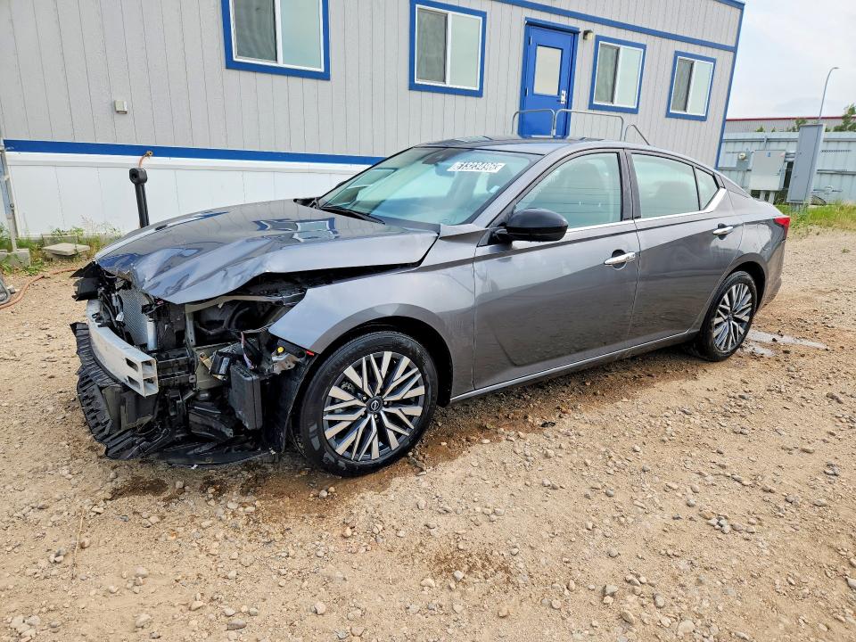 2025 Nissan Altima VIN 1N4BL4DV3SN415502 COPART salvage auction — FRONT END, IN - CERTIFICATE OF TITLE (P), sold $12,400 on 2026-07-27 (photo 1)