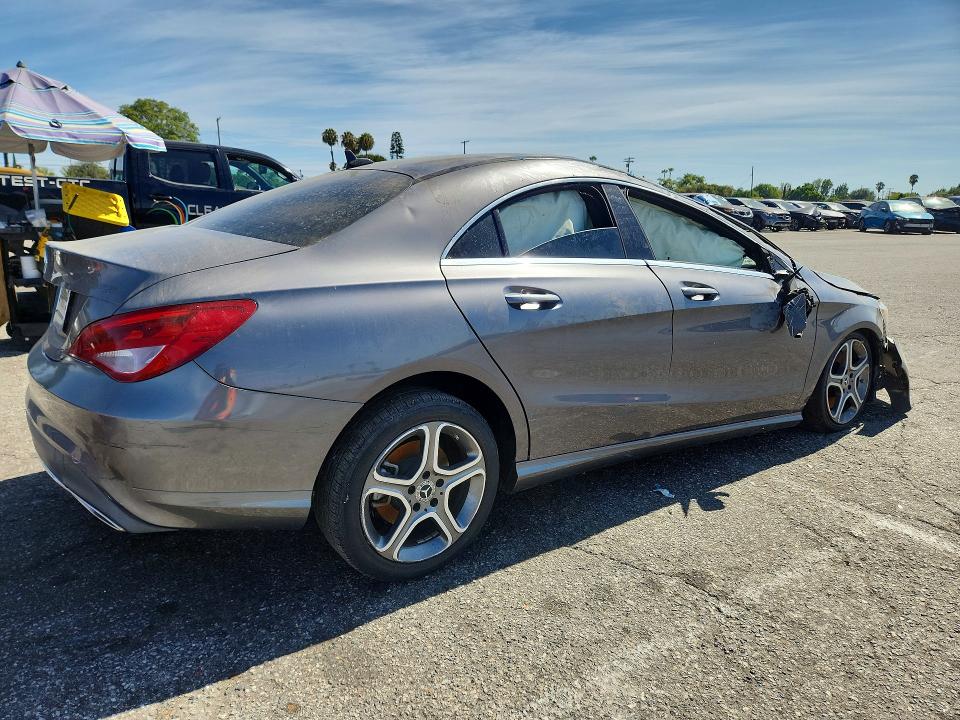 2019 Mercedes-benz Cla-class VIN WDDSJ4EB1KN760151 COPART salvage auction — ROOF, Ca - Dis/Dlr/Exp Clean W/Salv Hist, sold $450 on 2026-07-31 (photo 3)