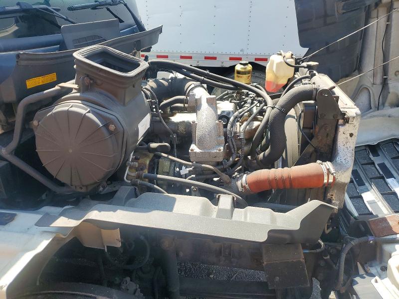 2013 Hino All other VIN 5PVNV8JV3D4S52940 COPART salvage auction — MINOR DENT/SCRATCHES, CT, sold $225 on 2026-07-28 (photo 7)