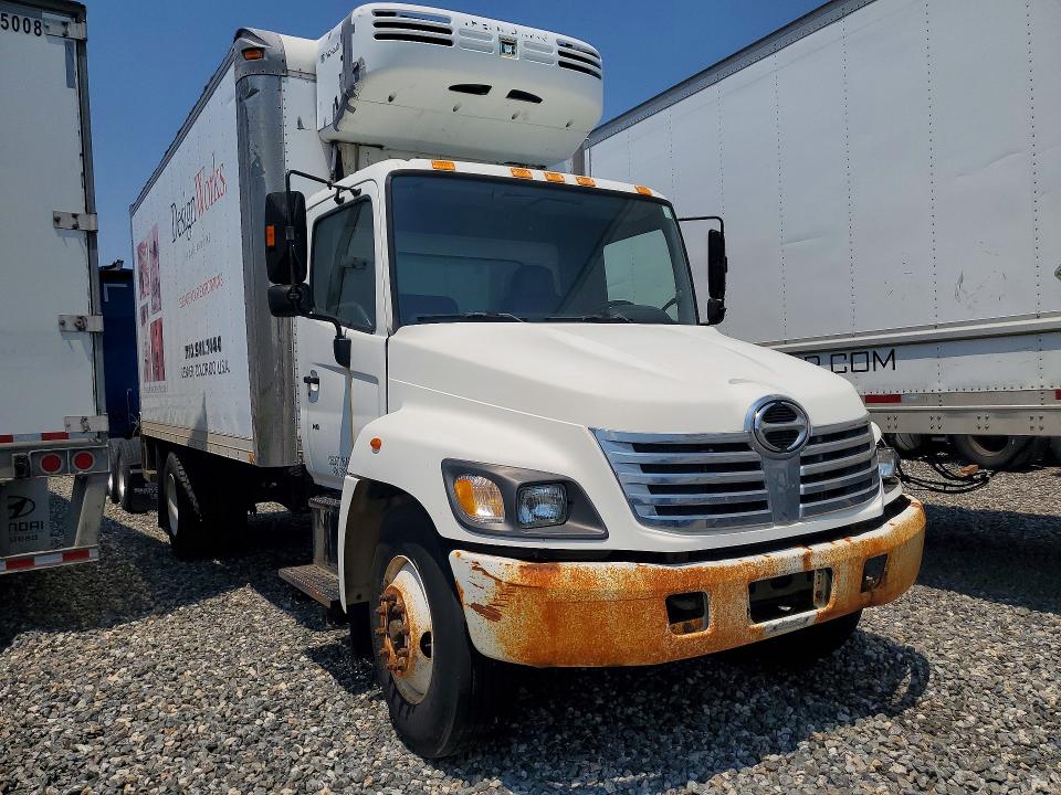 2005 Hino All other VIN JHBNE8JTX51S10855 COPART salvage auction — MECHANICAL, CO - DIS/DLR/EXP ONLY CLEAN TITLE, sold $250 on 2026-07-28 (photo 4)