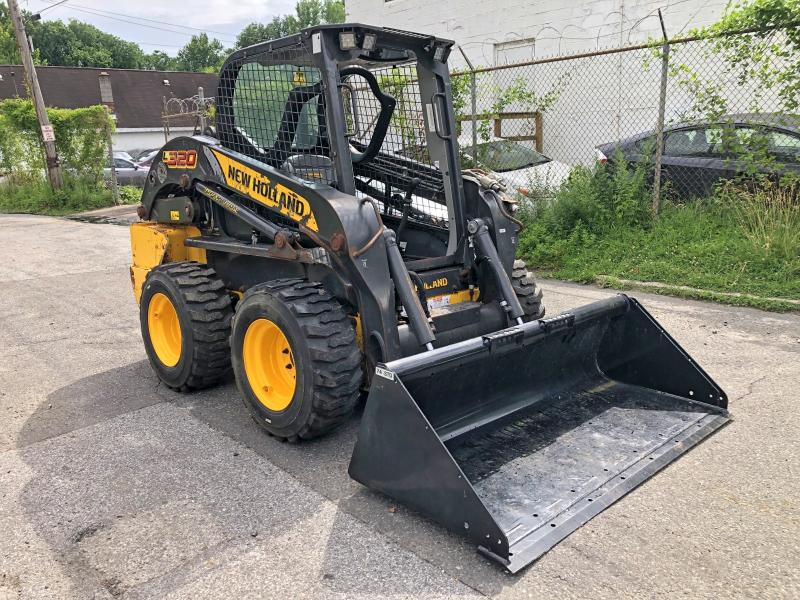 2023 New holland L230 VIN JAF0L320TPM452065 COPART salvage auction — NORMAL WEAR, BS, sold $27,750 on 2026-07-29 (photo 2)
