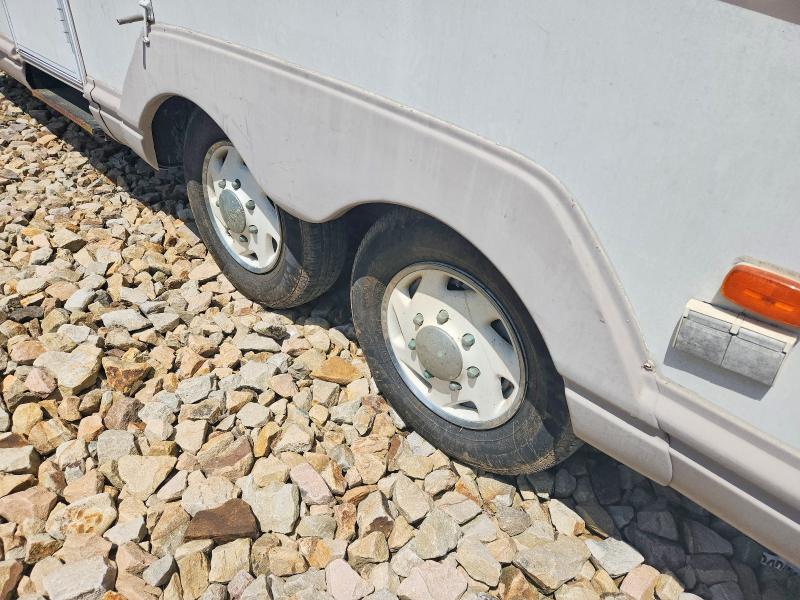 2001 Coachman Unknown VIN 1TC2B035011201116 COPART salvage auction — ROOF, BF, sold $80 on 2026-07-09 (photo 7)