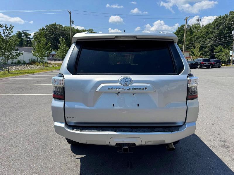 2016 Toyota 4runner VIN JTEBU5JR7G5381541 COPART salvage auction — MINOR DENT/SCRATCHES, Vt - Certificate Of Title, sold $12,200 on 2026-07-31 (photo 6)