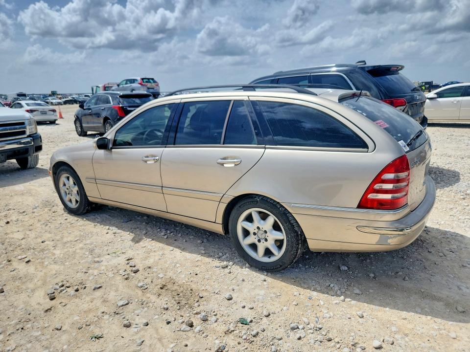 2002 Mercedes-benz C class VIN WDBRH64J72F156914 COPART salvage auction — FRONT END, Tx - Salvage Vehicle Title, sold $225 on 2026-08-06 (photo 2)