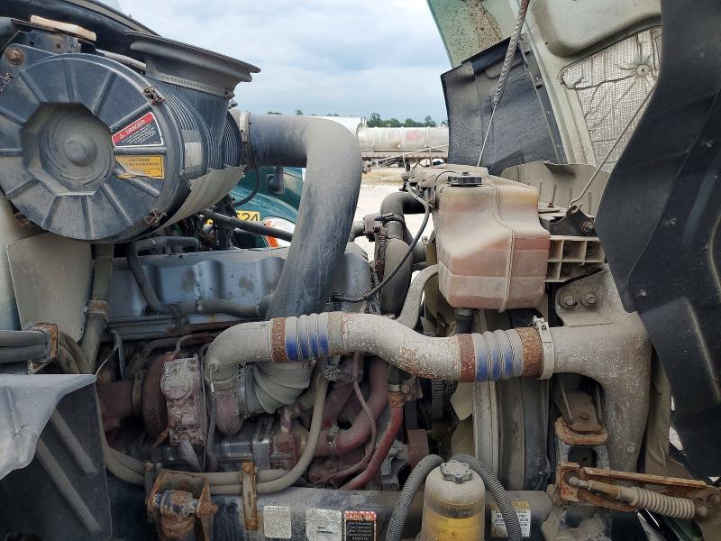 2016 Mack All other VIN 1M1AW01X3GM008403 COPART salvage auction — MINOR DENT/SCRATCHES, IN - CERTIFICATE OF TITLE, sold $1,900 on 2026-07-31 (photo 9)