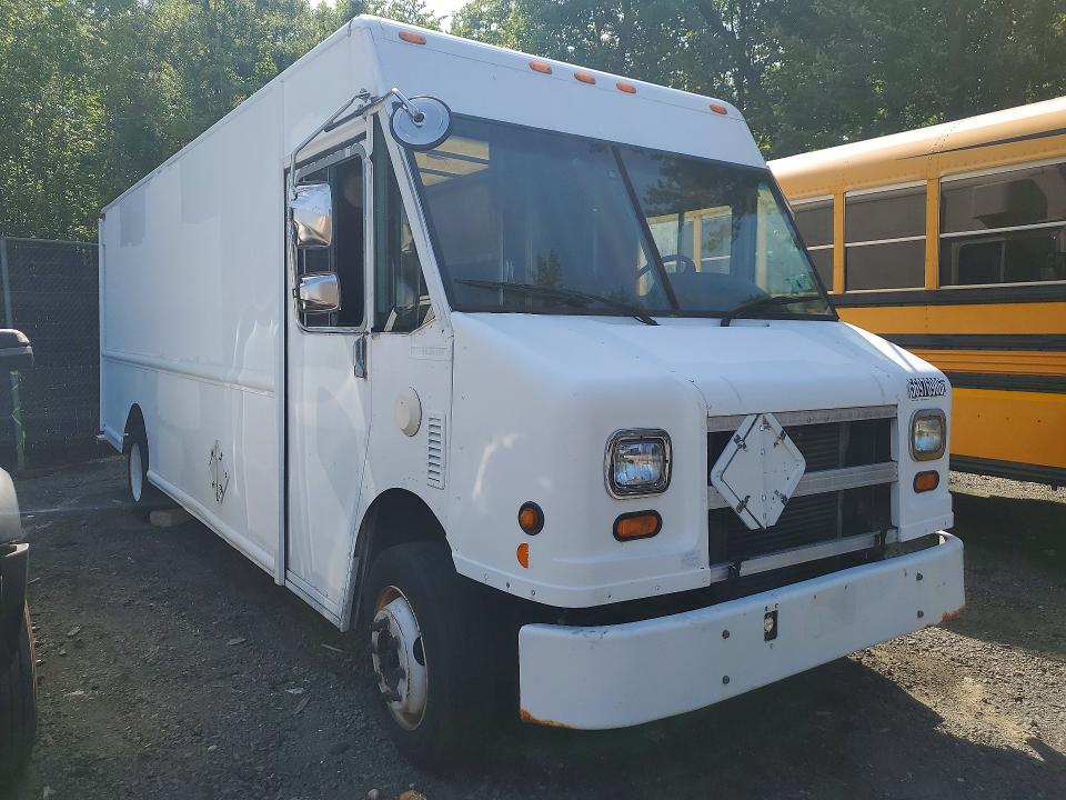 2007 Freightliner All other VIN 4UZABMBW87CY11749 COPART salvage auction — MECHANICAL, CT, sold $325 on 2026-07-09 (photo 4)