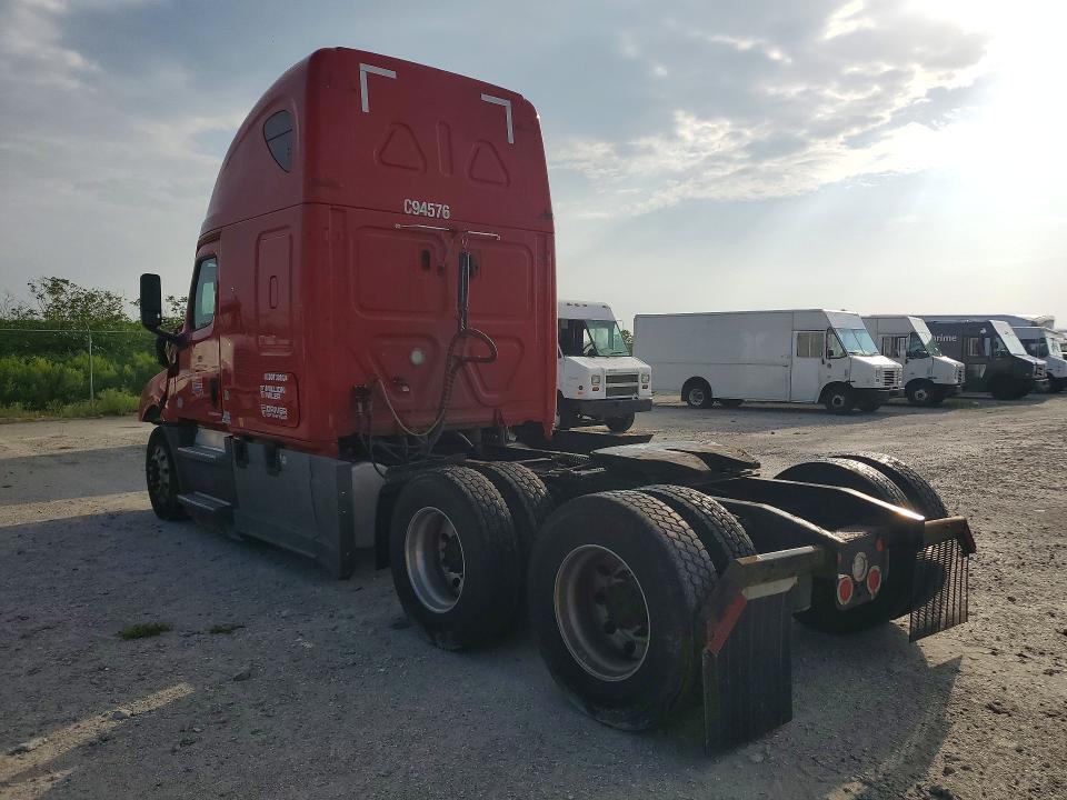 2019 Freightliner All other VIN 3AKJHHDR6KSKC2637 COPART salvage auction — FRONT END, CT, sold $7,200 on 2026-07-28 (photo 2)