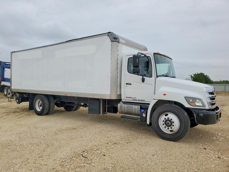 2017 Hino All other VIN 5PVNE8JV7H4S55541 COPART salvage auction — FRONT END, CT, sold $10,600 on 2026-07-28 (photo 4)