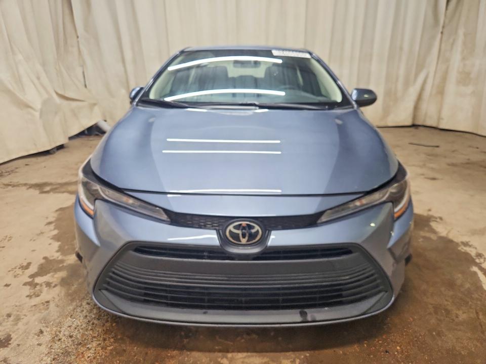 2025 Toyota Corolla VIN 5YFB4MDE6SP338523 COPART salvage auction — WATER/FLOOD, Fl - Cert Of Title-Slvg Rebld Flood, sold $2,850 on 2026-08-03 (photo 5)