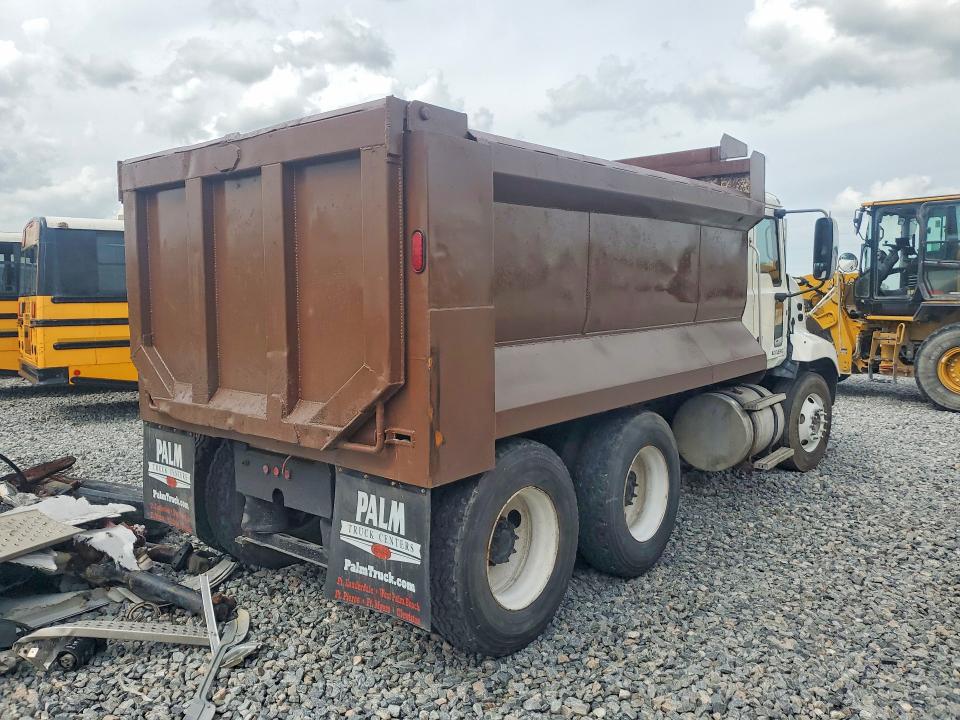 2017 Mack All other VIN 1M1AW07Y6HM083792 COPART salvage auction — FRONT END, RB, sold $9,600 on 2026-07-31 (photo 3)