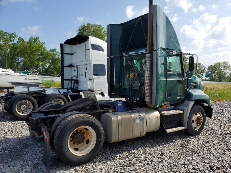 2016 Mack All other VIN 1M1AW01X5GM008015 COPART salvage auction — NORMAL WEAR, OK - CERTIFICATE OF TITLE (P), sold $2,000 on 2026-07-28 (photo 4)