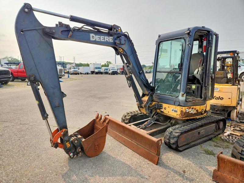 2012 John deere 35d min ex VIN 1FF035DXTCG269620 COPART salvage auction — MINOR DENT/SCRATCHES, MI - BILL OF SALE, sold $11,600 on 2026-07-31 (photo 2)