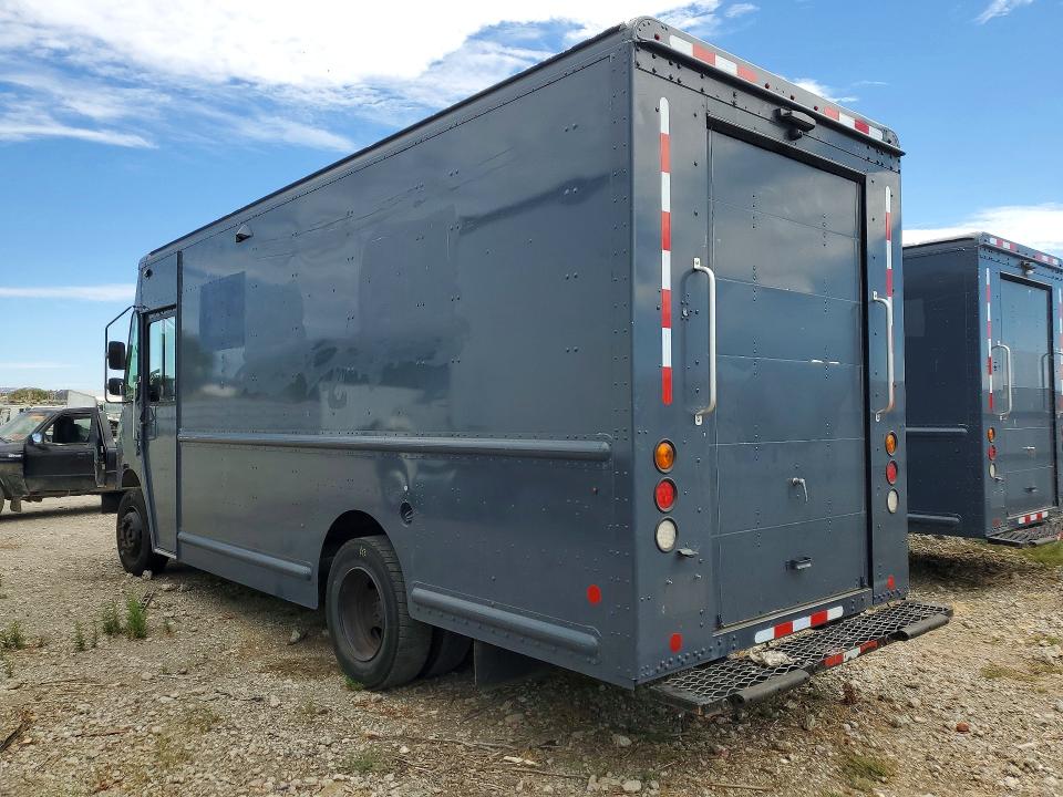 2020 Frht - freightliner Mt45 VIN 4UZAC2EA4LCLZ6733 COPART salvage auction — MINOR DENT/SCRATCHES, CA - DIS/DLR/EXP ONLY CLEAN TITLE, sold $10 on 2026-07-28 (photo 2)