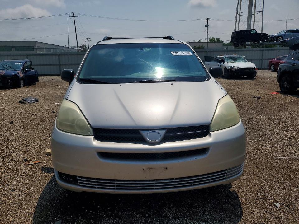 2004 Toyota Sienna VIN 5TDZA23C14S101671 COPART salvage auction — MINOR DENT/SCRATCHES, Il - Certificate Of Title, sold $775 on 2026-07-31 (photo 5)