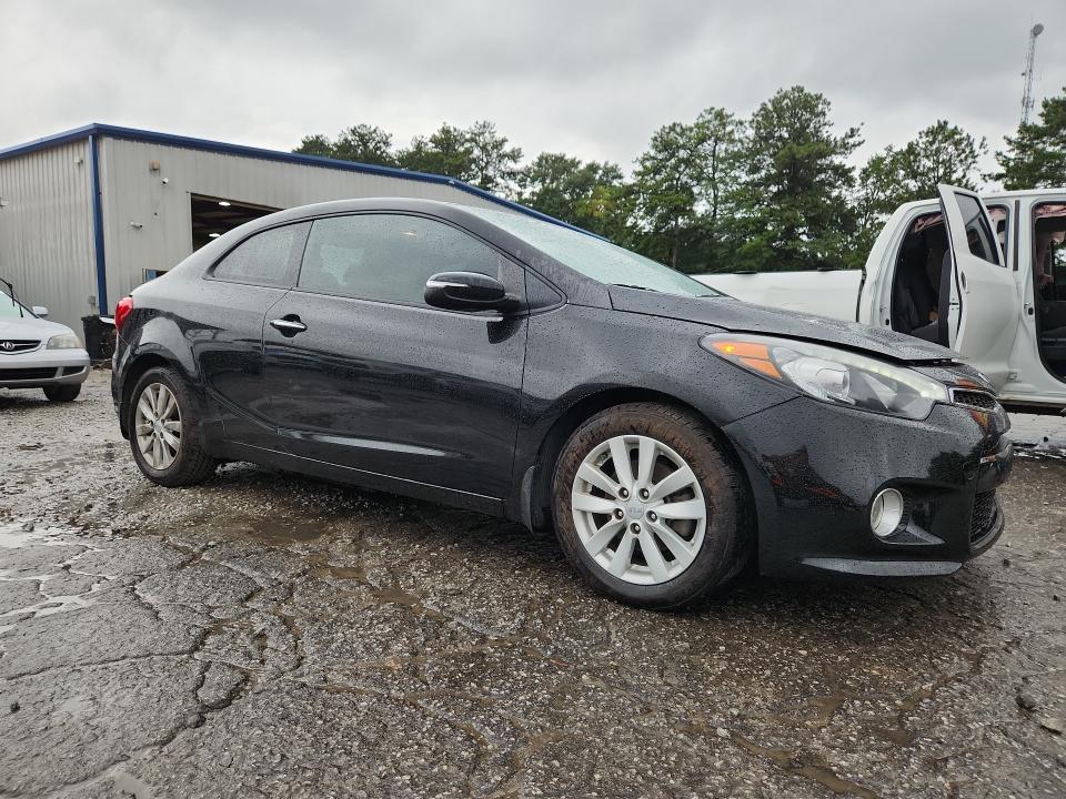 2015 Kia Forte VIN KNAFX6A81F5402860 COPART salvage auction — MINOR DENT/SCRATCHES, GA - CERT OF TITLE-SALVAGE, sold $775 on 2026-07-31 (photo 4)