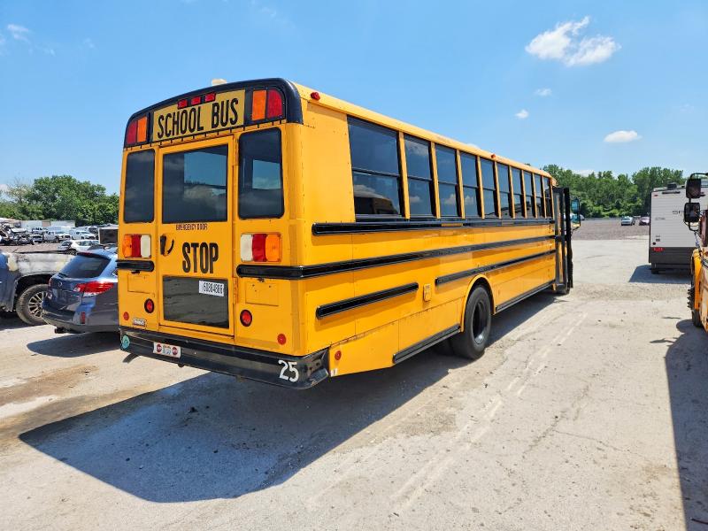 2012 Thomas Unknown VIN 4UZABRDT5CCBK4998 COPART salvage auction — NORMAL WEAR, CT, sold $2,000 on 2026-10-16 (photo 4)