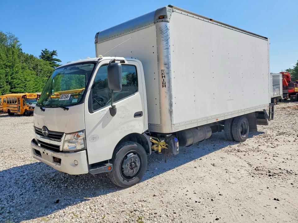 2017 Hino All other VIN JHHSDM2H1HK005406 COPART salvage auction — MINOR DENT/SCRATCHES, Ri - Dealer Only Clean Title (P), sold $725 on 2026-07-29 (photo 1)