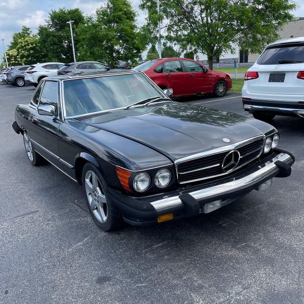 1988 Mercedes-benz Sl-class VIN WDBBA48D5JA084797 COPART salvage auction — NORMAL WEAR, CT, sold $8,700 on 2026-07-11 (photo 2)
