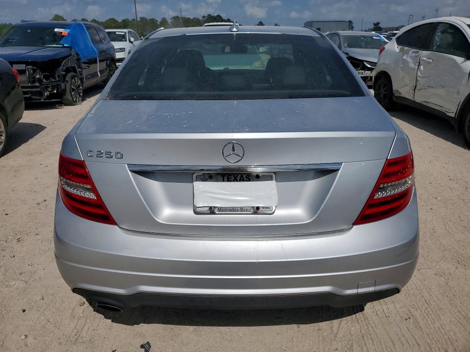2012 Mercedes-benz C class VIN WDDGF4HB7CR214578 COPART salvage auction — FRONT END, TX - CERTIFICATE OF TITLE, sold $650 on 2026-07-31 (photo 6)