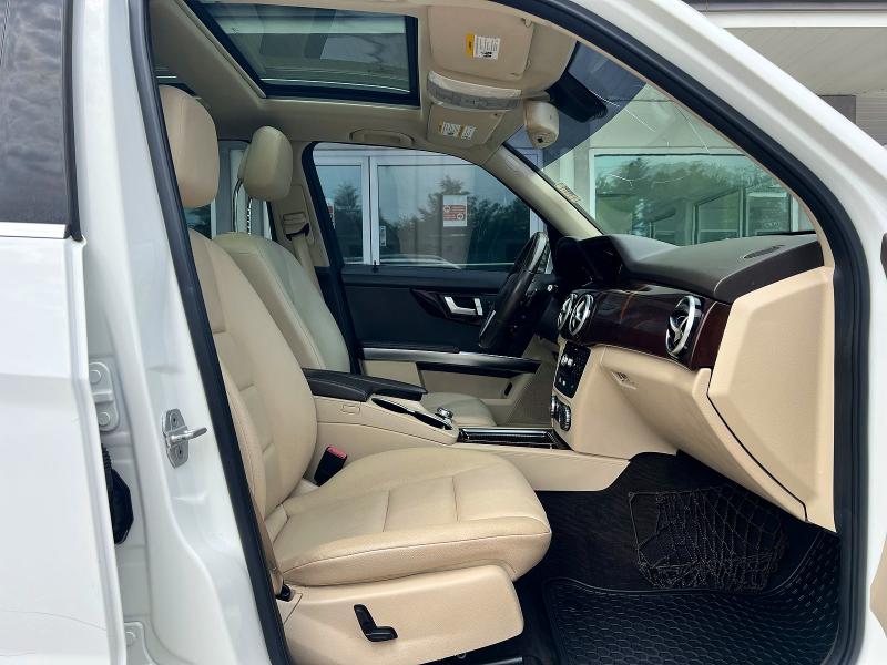 2013 Mercedes-benz Glk-klasse VIN WDCGG5HB9DG018677 COPART salvage auction — MINOR DENT/SCRATCHES, NC - CERTIFICATE OF TITLE (P), sold $5,800 on 2026-07-24 (photo 5)