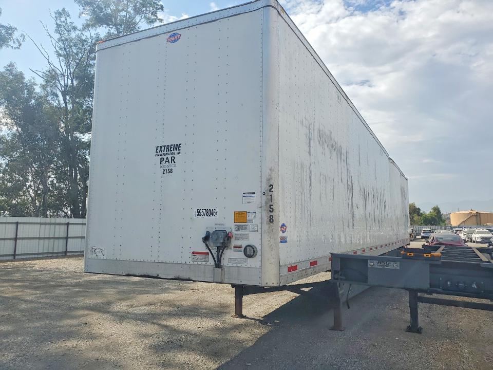 2026 Util Trailer VIN 1UYVS2534T7527809 COPART salvage auction — ROOF, Mi - Dis/Dlr/Exp Only Clean Title (P), sold $5,200 on 2026-07-28 (photo 1)