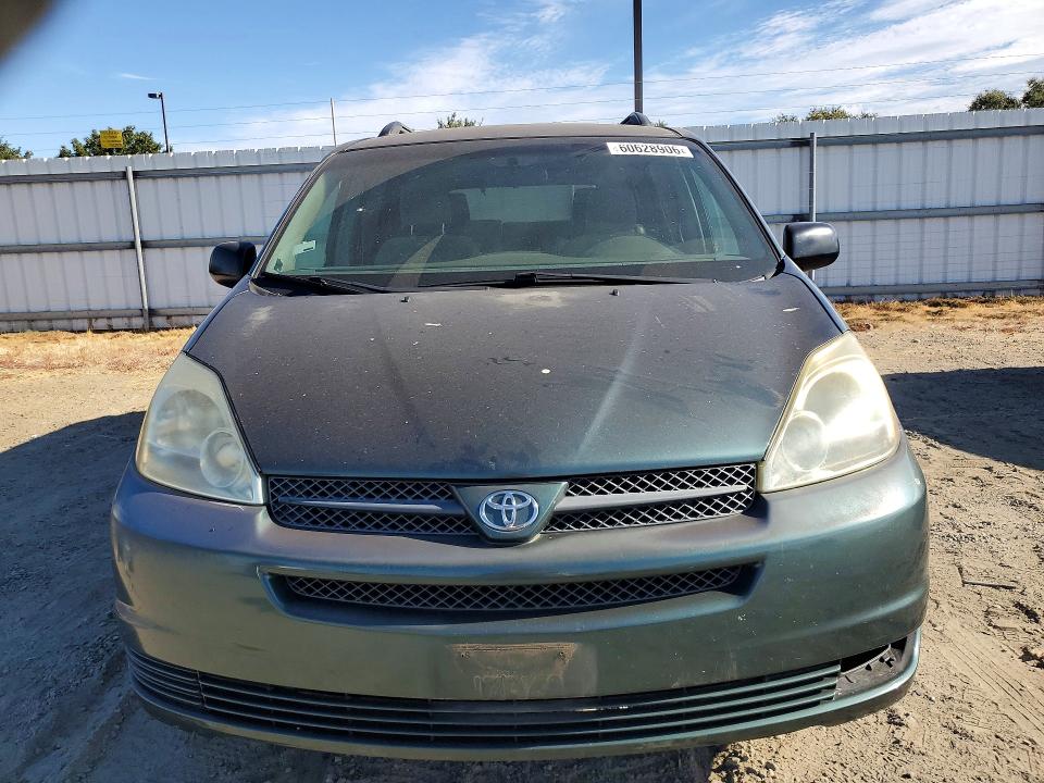 2004 Toyt Sienna VIN 5TDZA23C84S210287 COPART salvage auction — MECHANICAL, CA - DIS/DLR/EXP ONLY CLEAN TITLE, sold $450 on 2026-07-28 (photo 5)