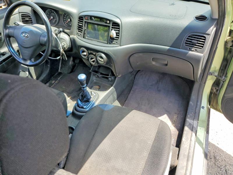 2007 Hyundai Accent VIN KMHCN35C57U017216 COPART salvage auction — SIDE, ON - PERMIT NO BRAND - UNFIT, sold $125 on 2026-07-28 (photo 8)