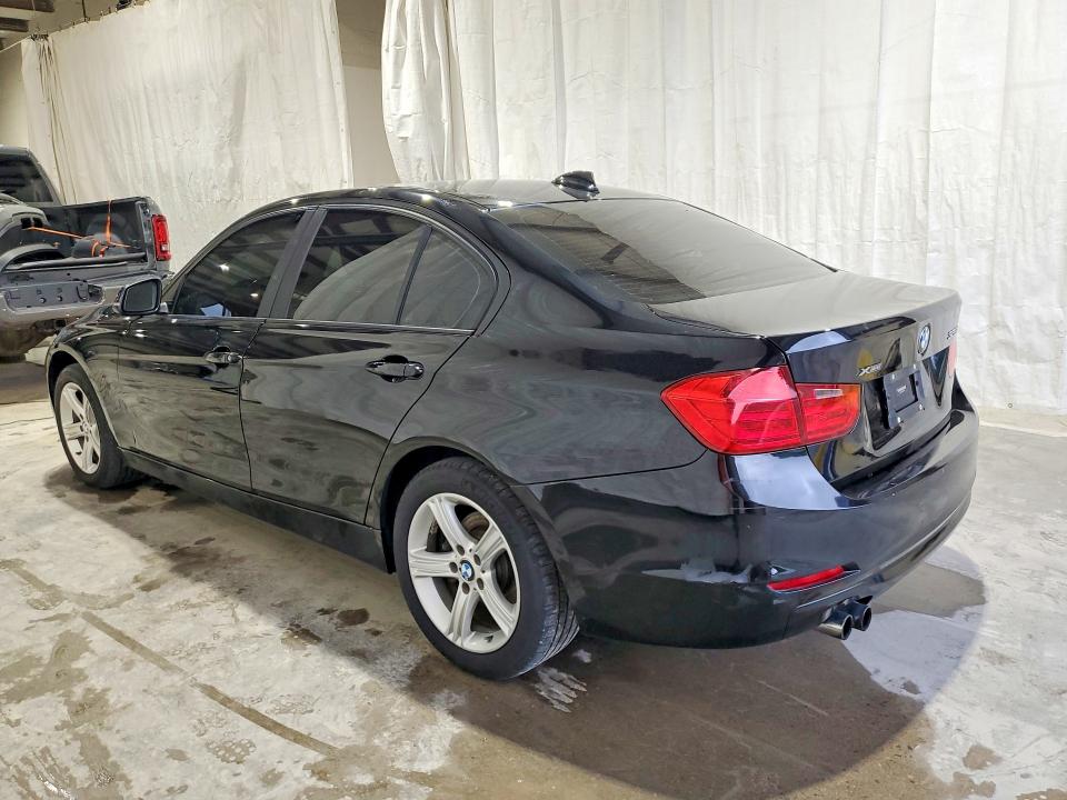 2013 BMW 3 series VIN WBA3B5C55DF592894 COPART salvage auction — MINOR DENT/SCRATCHES, CT, sold $1,000 on 2026-07-20 (photo 2)