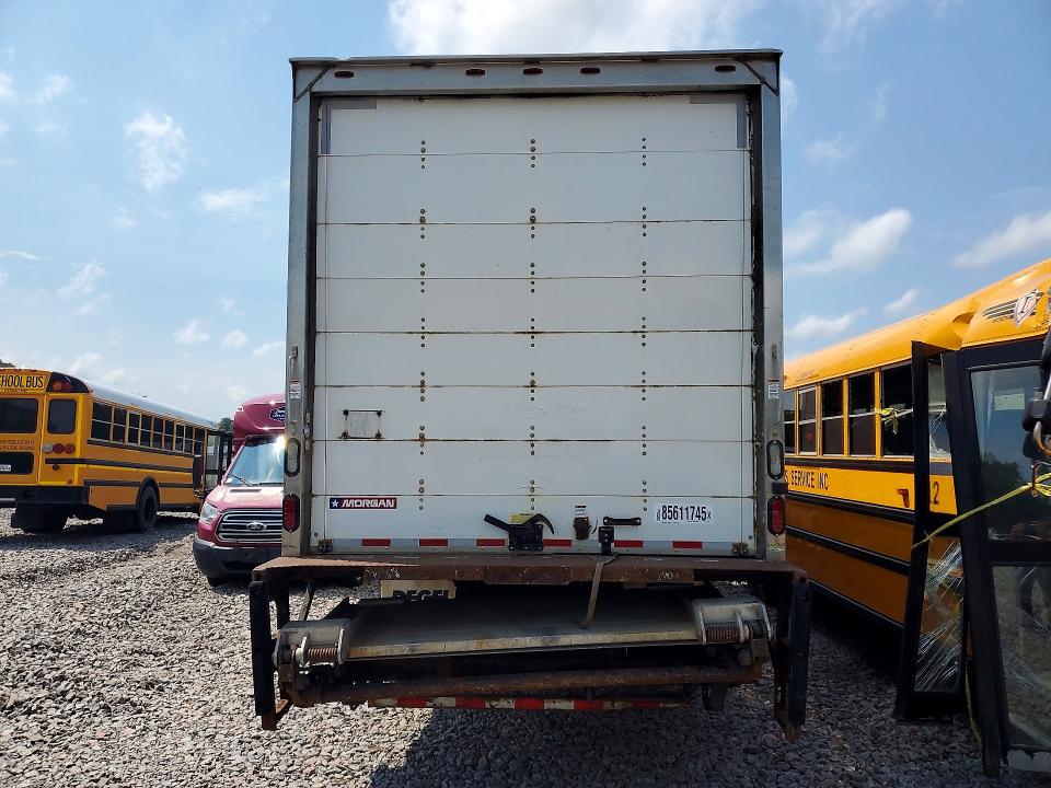 2017 Hino All other VIN 5PVNJ8JV8H4S65622 COPART salvage auction — REAR END, MI - CERTIFICATE OF TITLE, sold $7,500 on 2026-07-29 (photo 6)