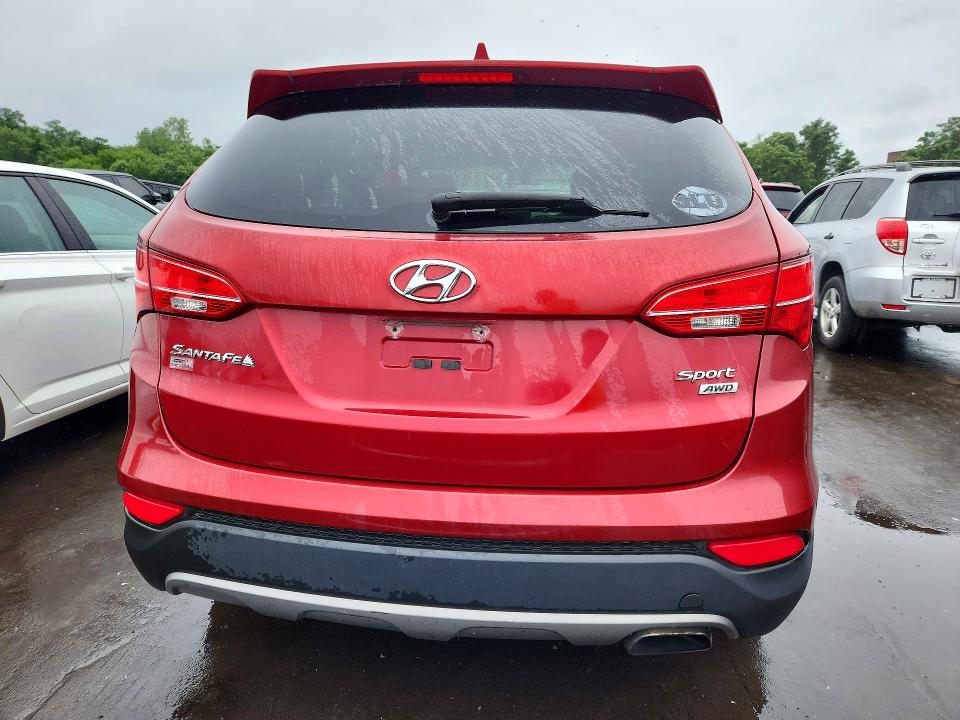 2015 Hyundai Santa fe VIN 5XYZTDLB5FG280262 COPART salvage auction — MINOR DENT/SCRATCHES, CT, sold $925 on 2026-07-17 (photo 6)
