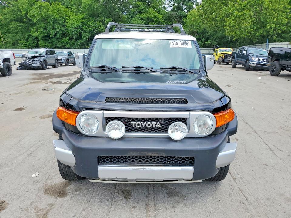 2008 Toyota Fj cruiser VIN JTEBU11F48K014078 COPART salvage auction — MINOR DENT/SCRATCHES, Oh - Certificate Of Title, sold $175 on 2026-07-30 (photo 5)