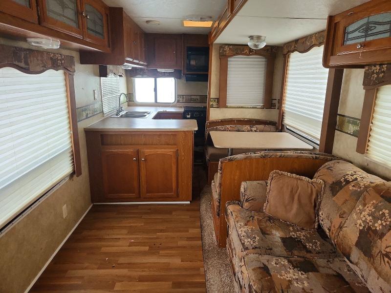 2009 Dutchmen Unknown VIN 47CTDES219G529196 COPART salvage auction — SIDE, CT, sold $25 on 2026-07-28 (photo 6)