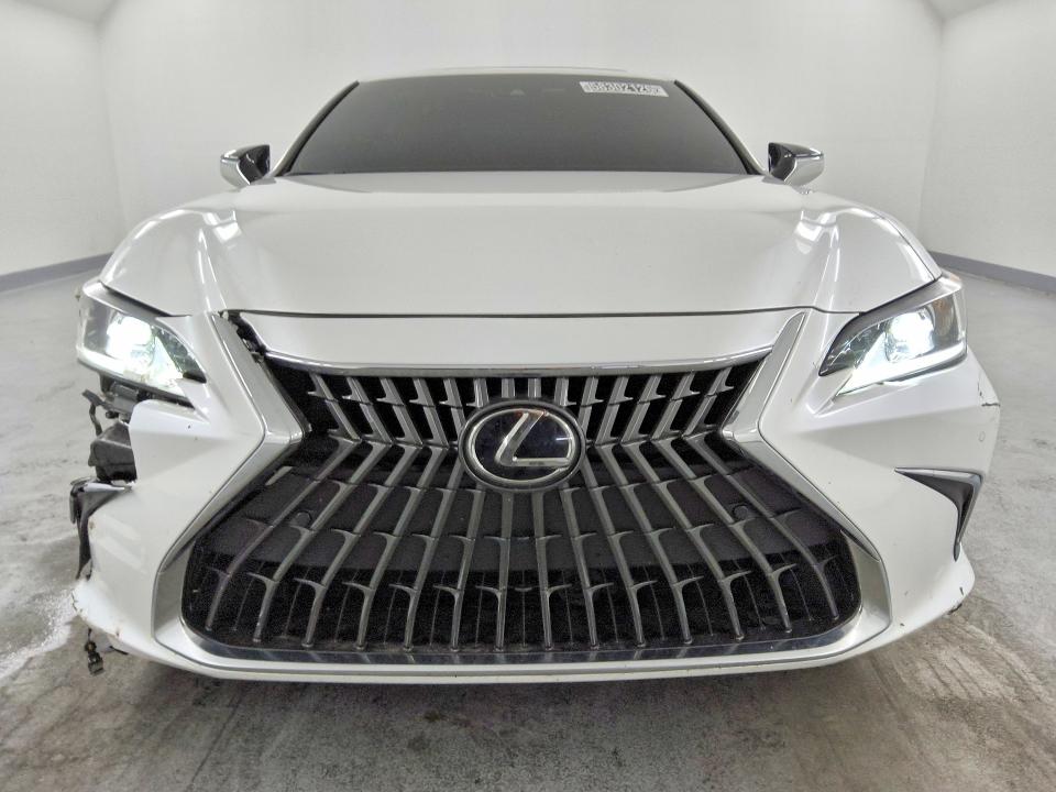 2025 Lexus Es300 VIN 58ADA1C10SU067397 COPART salvage auction — FRONT END, CA - CERTIFICATE OF TITLE, sold $18,100 on 2026-07-23 (photo 5)