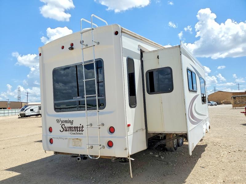 2010 Foresriver Wyoming su VIN 5ZT3WS1B2A1301242 COPART salvage auction — SIDE, TX - SALVAGE VEHICLE TITLE, sold $3,050 on 2026-07-27 (photo 4)