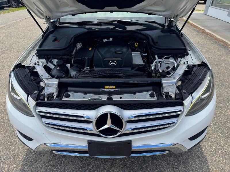 2017 Mercedes-benz Glc VIN WDC0G4KB7HF242188 COPART salvage auction — MINOR DENT/SCRATCHES, MA - CERTIFICATE OF TITLE (P), sold $8,400 on 2026-07-27 (photo 7)