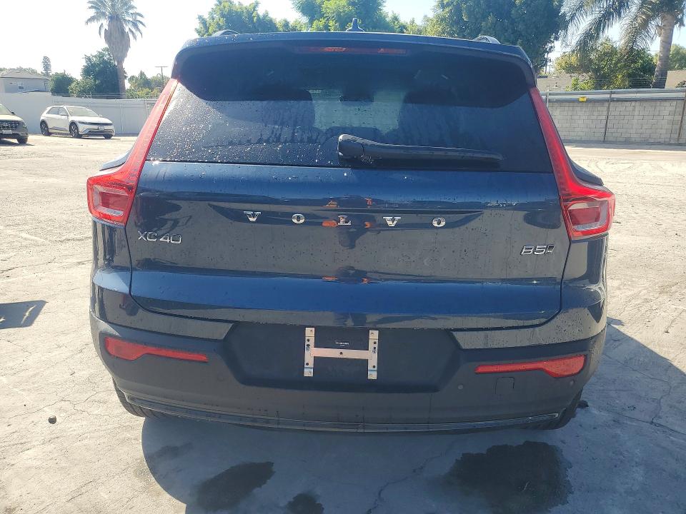 2026 Volvo Xc40 VIN YV4L12UC6T2788573 COPART salvage auction — FRONT END, Ca - Dis/Dlr/Exp Only Clean Title, sold $15,800 on 2026-08-03 (photo 6)