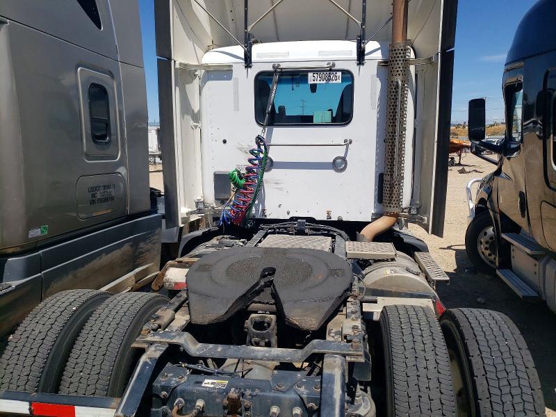 2021 Kenworth All other VIN 1XKYA48X2MJ440766 COPART salvage auction — MINOR DENT/SCRATCHES, IN - CERTIFICATE OF TITLE, sold $7,700 on 2026-07-30 (photo 6)