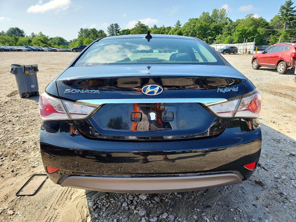 2011 Hyundai Sonata VIN KMHEC4A45BA005628 COPART salvage auction — FRONT END, RS, sold $400 on 2026-07-13 (photo 6)