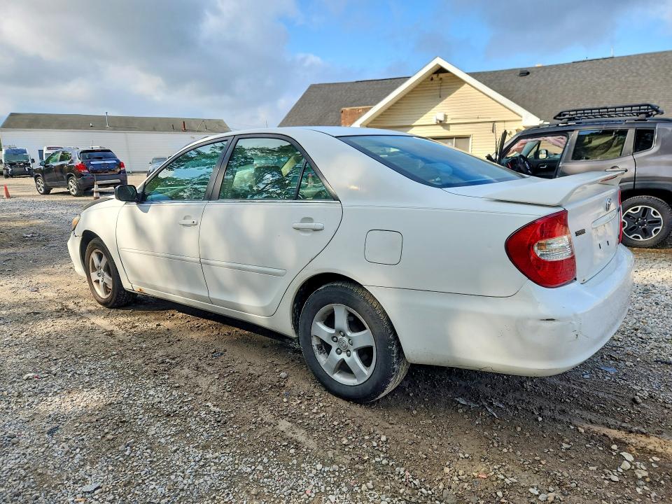 2002 Toyota Camry VIN JTDBF32K720052977 COPART salvage auction — MECHANICAL, Oh - Cert Of Title-Salvage, sold $375 on 2026-07-22 (photo 2)