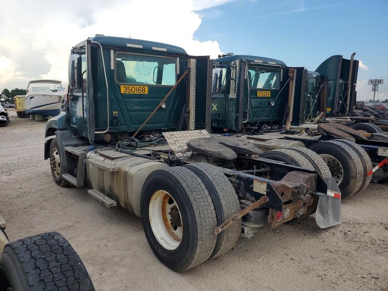 2016 Mack All other VIN 1M1AW01X3GM008403 COPART salvage auction — MINOR DENT/SCRATCHES, IN - CERTIFICATE OF TITLE, sold $1,900 on 2026-07-31 (photo 3)