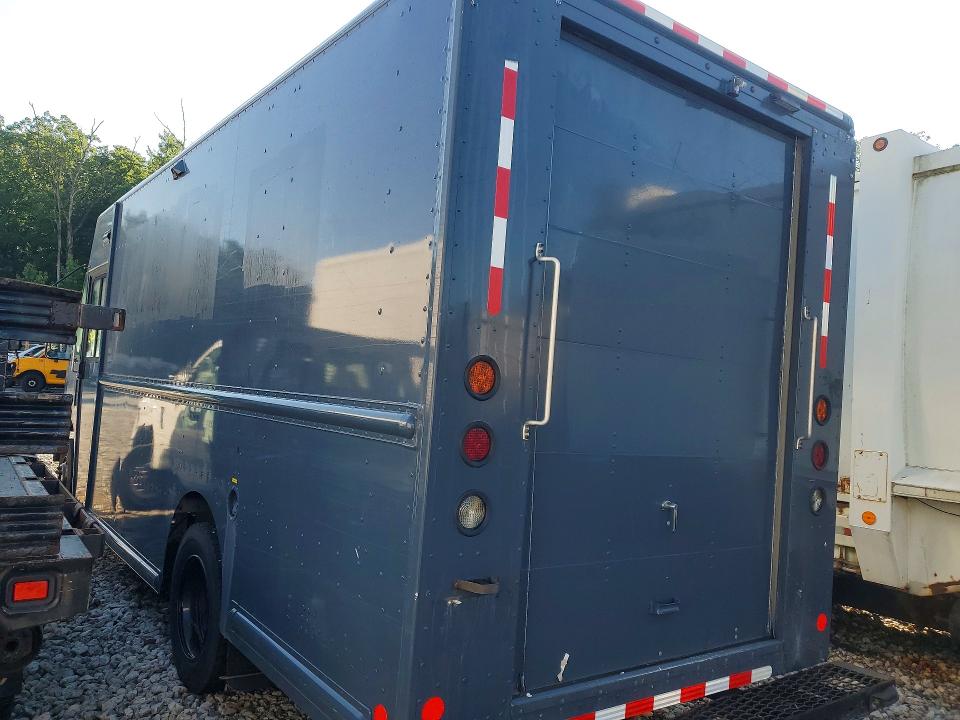 2021 Freightliner All other VIN 4UZAC2EA9MCMN0139 COPART salvage auction — MECHANICAL, MA - CERTIFICATE OF TITLE, sold $125 on 2026-07-24 (photo 2)