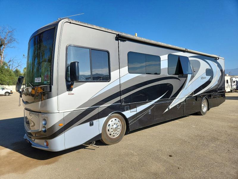 2019 Freightliner All other VIN 4UZACGFC1KCKS6809 COPART salvage auction — WATER/FLOOD, CA - CERT OF TITLE-SALVAGED, sold $5,700 on 2026-07-23 (photo 2)