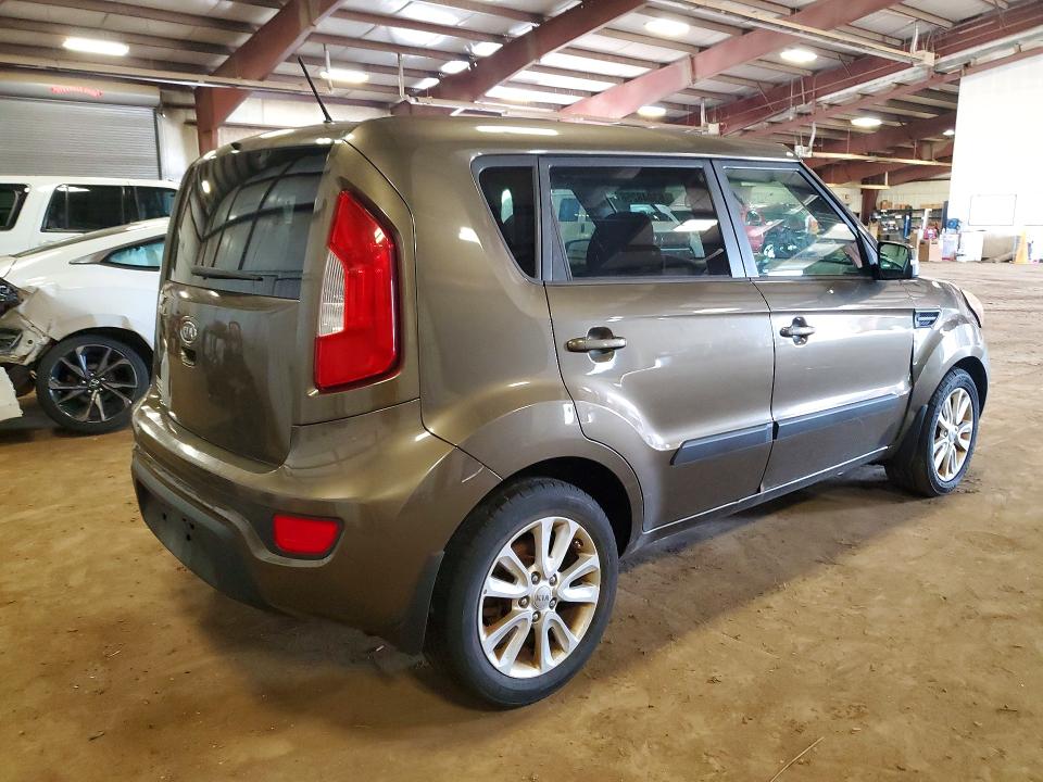 2012 Kia Soul VIN KNDJT2A67C7472265 COPART salvage auction — FRONT END, MI - DEALER ONLY CLEAN TITLE, sold $700 on 2026-07-31 (photo 3)