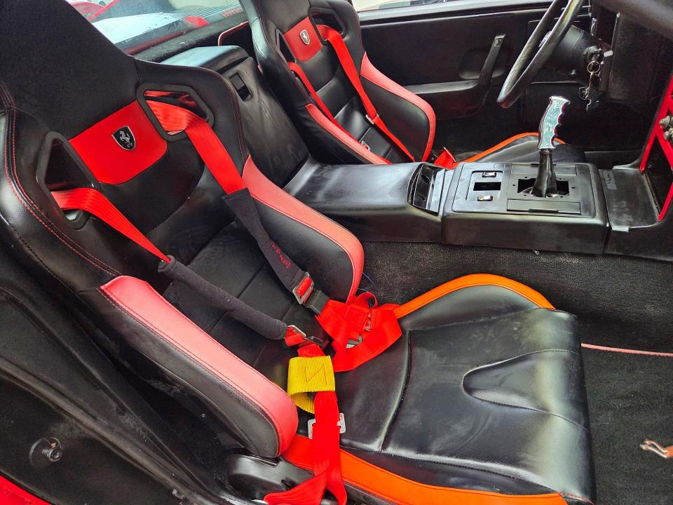 1986 Pont Fiero VIN 1G2PG9797GP281044 COPART salvage auction — NORMAL WEAR, OR - CERTIFICATE OF TITLE (P), sold $3,000 on 2026-07-29 (photo 5)